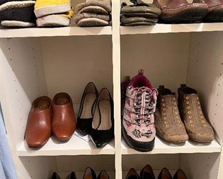 More Women’s Shoes 