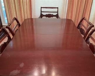 Antique Dining Room Table and 6 Chairs