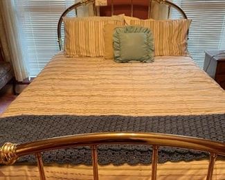 Full Size Brass Bed Bedding Nightstand and Chair