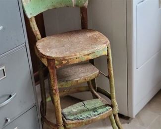 REMOVED for family - Kitchen stool 