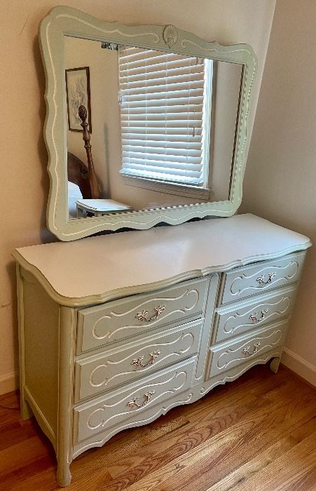 FRENCH PROVENCIAL DRESSER/MIRROR