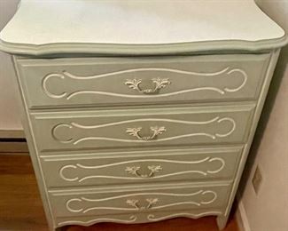 FRENCH PROVENCIAL CHEST OF DRAWERS