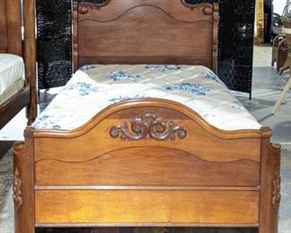Magnificent Antique Victorian Full Size Bed Mattress and Box Springs