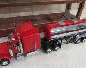 Enzaka Peterbilt Die Cast Truck w/Custom Made Display Case