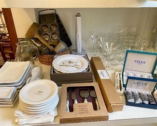 Lots of cute, usable kitchen items, some brand new.