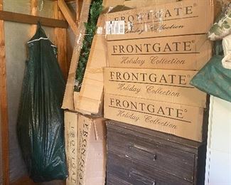 Lots of gorgeous Frontgate lighted garland.