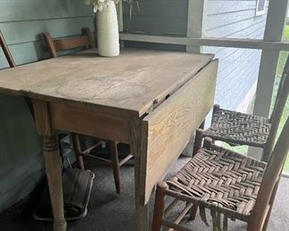 drop leaf table and chairs