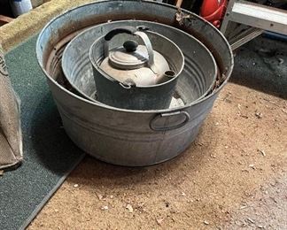 Galvanized wash tubs
