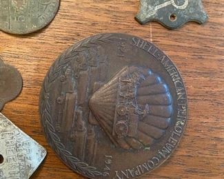 Shell Petroleum 25th Anniversary Coin