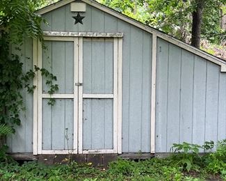 Shed 12 ft x 7.5 ft (you must move)