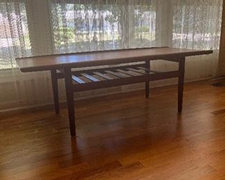 Mid Century Modern Coffee Table 