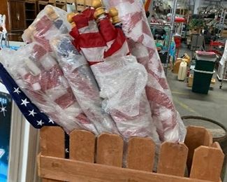 5 ft American flags with oak caps 