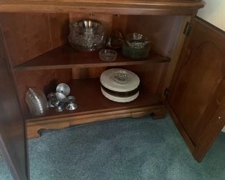 (52) $300 - Cherry Corner Cabinet by Harden.  40w 18d  78h.   Matches table and chairs #51