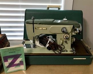 Vintage Riccar Sewing Machine