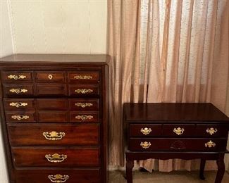 Bedroom set