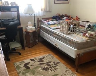 Vintage wood full size bed with mattress 