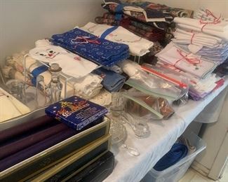 candle sticks and table napkins