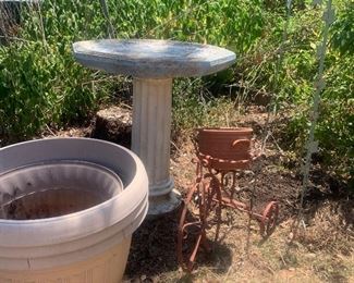bird bath and outdoor garden decor