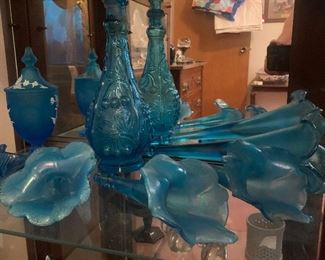 Fenton glass tulips and decanter