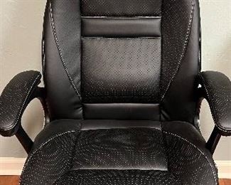 Executive Office Chair