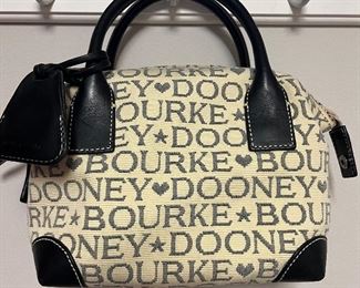 Dooney & Bourke