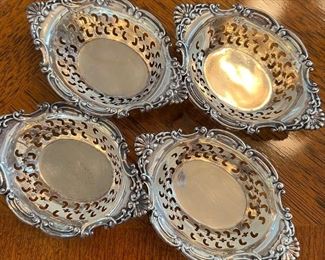 Vintage Sterling Salt Cellar Set/4