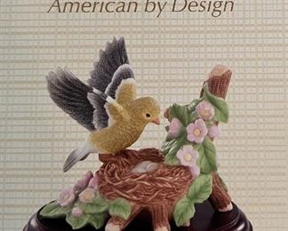 Lenox Female Goldfinch