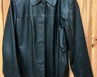 Silvia y Mario Leather Sz S