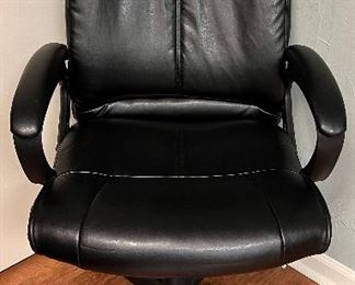 Executive Office Chair