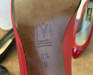 Van Eli Shoes Size 8.5