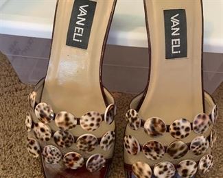 Van Eli Shoes Size 8.5