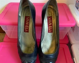 Van Eli, Size 8.5