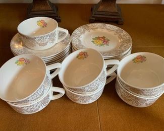 Royal China Inc, Omar Hope, 22 K Gold, Serving Set