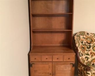 Ethan Allen bookshelf 