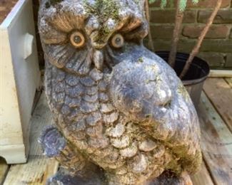 Vintage Owl Concrete Decor 