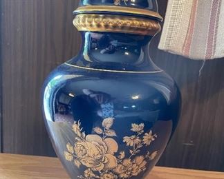 Blue & Gold Vase Decor