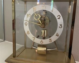 Mantle Clock