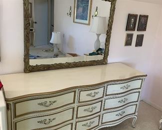 Henredon Fine Furniture, Low Boy Dresser