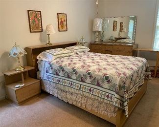 MCM Cavalier Solid Mahogany Full Size Bedroom Set
