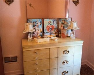 Vintage blonde bedroom set