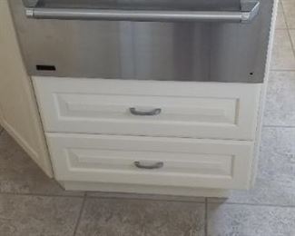 Thermador warming drawer