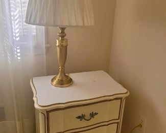DIXIE nightstand