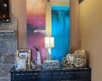 4 of these large scale canvases, great for a large space!