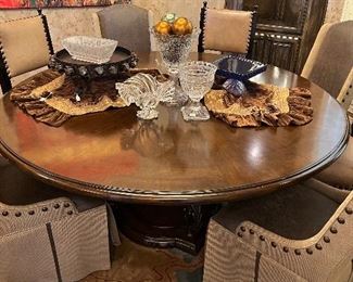 Fabulous round dining table, looks brand new! 8 dining chairs available.  