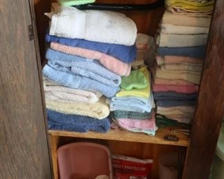 Inside jelly Cabinetb- No jelly