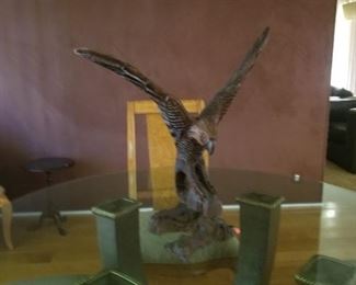 Vimtage 24" tall carved American eagle statue $80 Saturday 