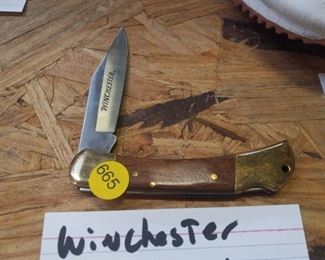WINCHESTER KNIFE