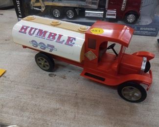 HUMBLE TOY TRUCK