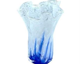 Lot 020m
Contemporary Art Glass Vase