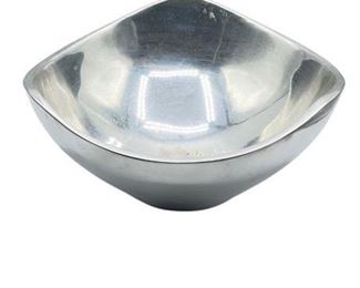 Lot 034m
Nambe Tri Corner Bowl #527